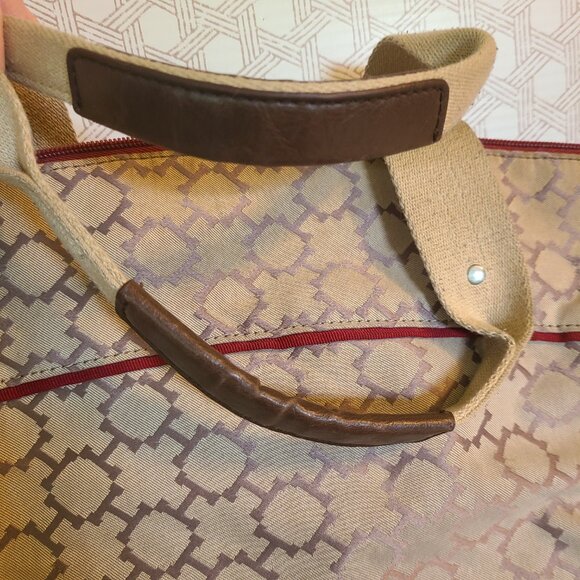 Tommy Hilfiger TH Logo Beige & Red Crossbody Purse - Picture 6 of 10